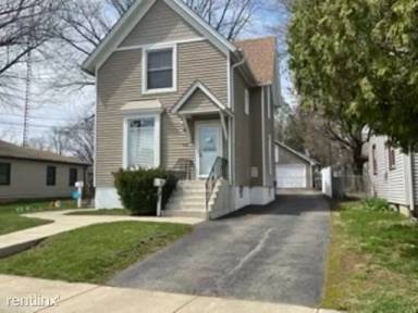 Main picture of 516 Hendee St