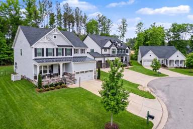 Main picture of 18307 Sagamore Dr