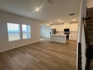 Main picture of 1432 Wildflower St