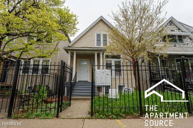 Main picture of 2712 W Belden Ave