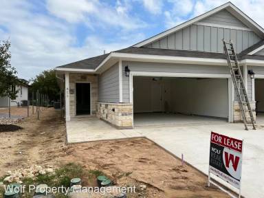 Main picture of 462 Parkline Dr