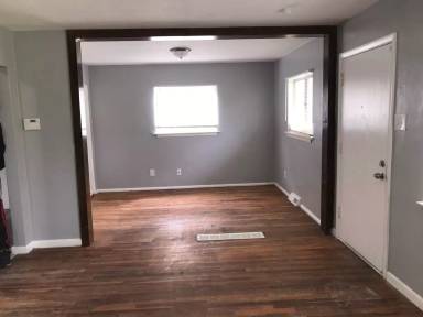 Main picture of 9112 Huiskamp Ave