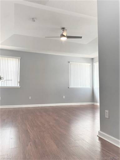 Main picture of Kendall Country Estates