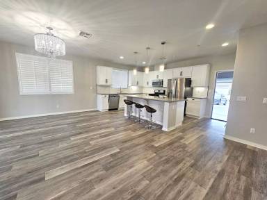 Main picture of 34762 Armstrong Rd