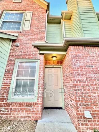 Main picture of 419 E C St