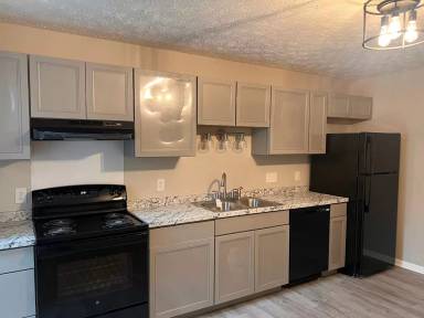 Main picture of 817 Odom Dr