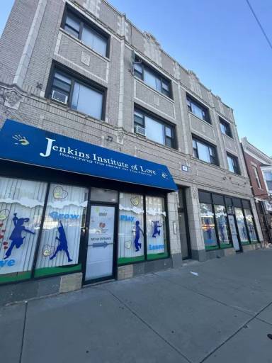 Main picture of 8907 S Cottage Grove Ave