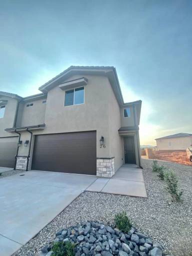 Main picture of 1005 N Tortoise Rock Dr