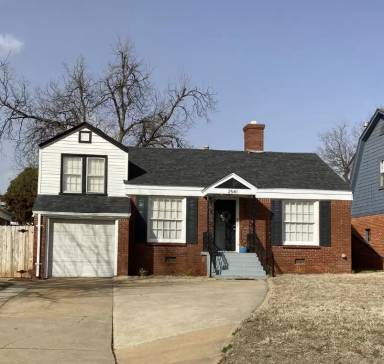 Main picture of 2541 NW 30th St