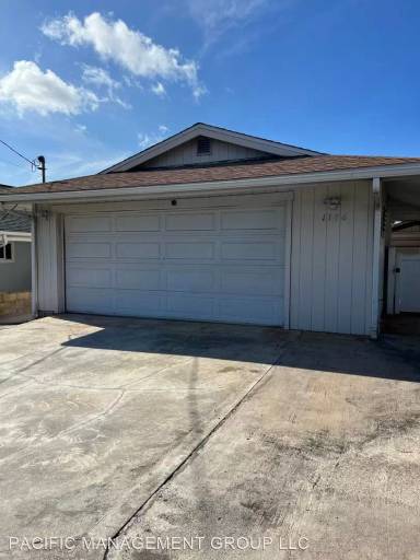 Main picture of 1146 1st Ave