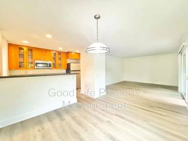 Main picture of 8503 Villa La Jolla Dr