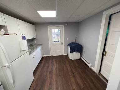 Main picture of 33 Griswold St
