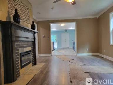 Main picture of 5405 Paseo Blvd