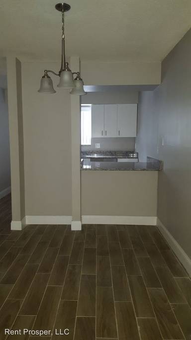 Main picture of Grove Park Condominium