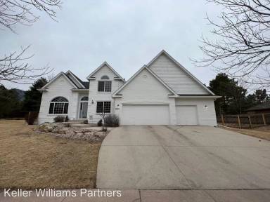 Main picture of 3840 Broadmoor Valley Rd