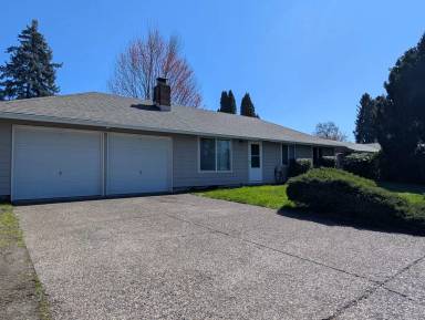 Main picture of 2549 York St
