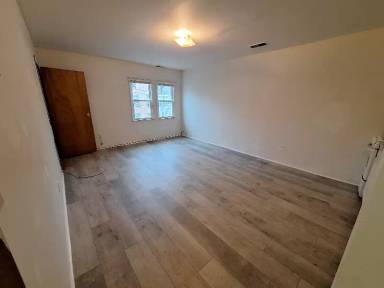Main picture of 81 Franklin St