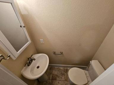 Main picture of 1209 S Lincoln St