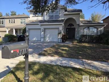 Main picture of 2819 Roseglen Way