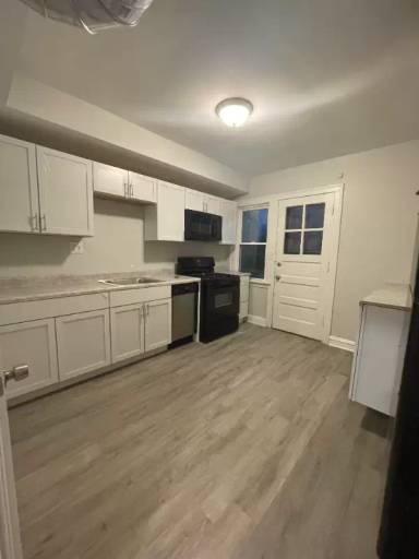 Main picture of 7638 Keeler Ave