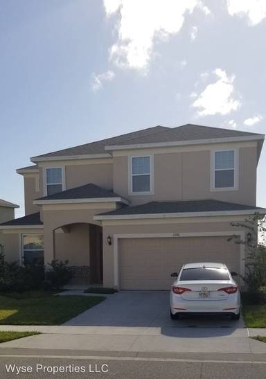 Main picture of 2246 Crofton Ave