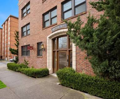 Main picture of 603 3rd Ave W