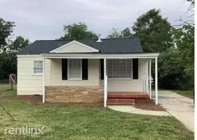 Main picture of 706 S Washington Ave