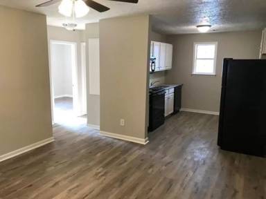 Main picture of 428 Broadway