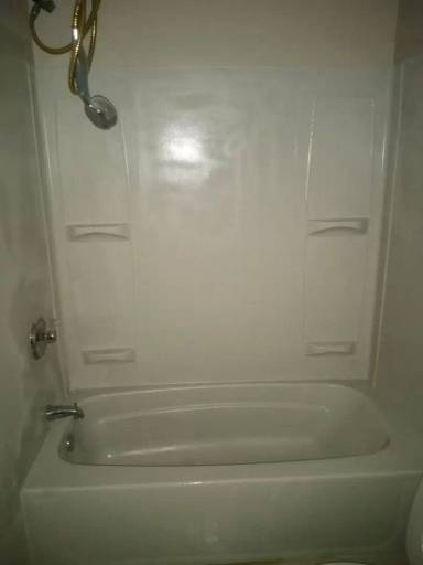 Main picture of 66 Webster St