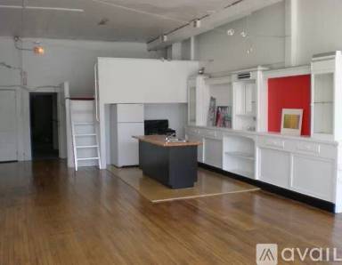 Main picture of 1418 W Division St