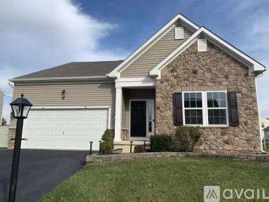 Main picture of 127 Shady Creek Ln