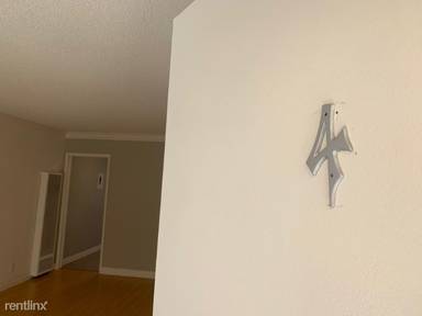 Main picture of 11946 Kiowa Ave