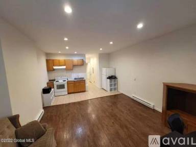 Main picture of 416 Clinton Ave