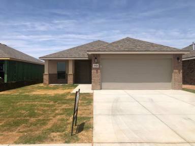 Main picture of 7522 104th St