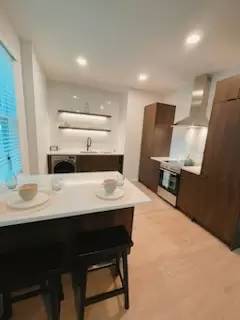 Main picture of 2517 Mozart Pl NW