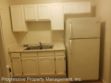 Main picture of 637 1/2 W 3rd St