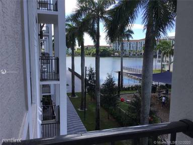 Main picture of 4636 NW 84th Ave