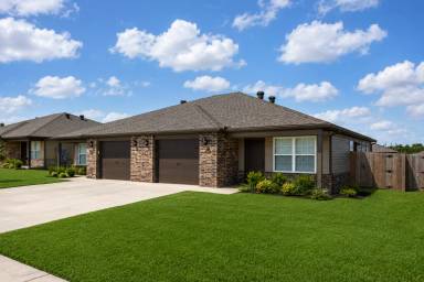 Main picture of 101 NW 63rd Ave