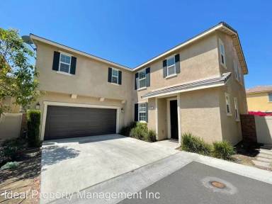 Main picture of 5935 Silveira St