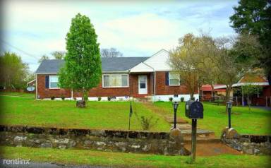 Main picture of 2101 Rosecliff Dr
