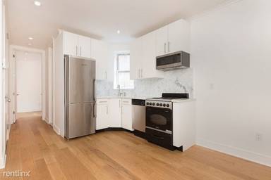 Main picture of 205 E 33rd St