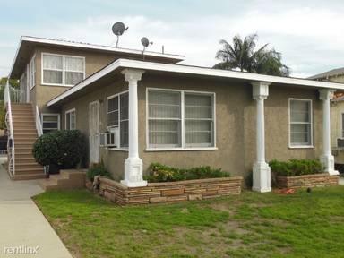 Main picture of 8932 Alexander Ave