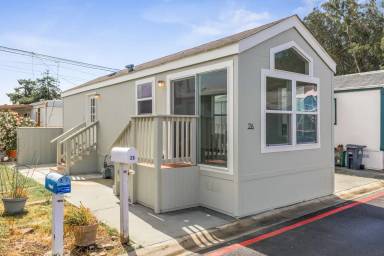 Main picture of 2630 Portola Dr