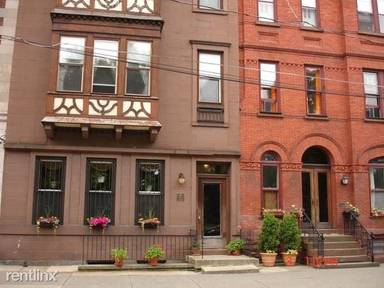 Main picture of 98 Willett St