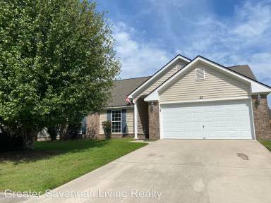 Main picture of 211 Lancaster Way
