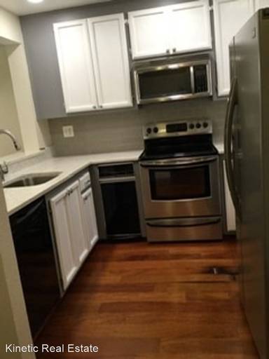 Main picture of 603 Center Ave