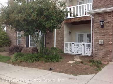 Main picture of 2421 Eagle Creek Ct