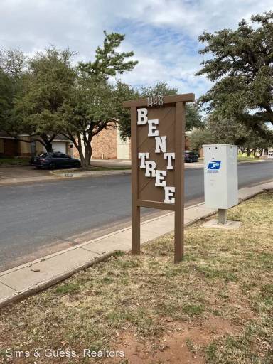 Main picture of 1448 Brittany Ln