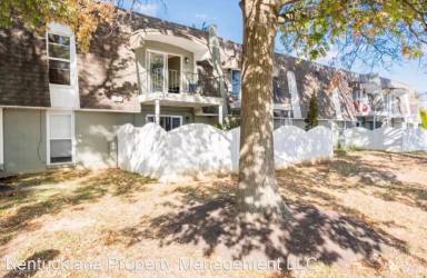 Main picture of 1003 La Fontenay Ct