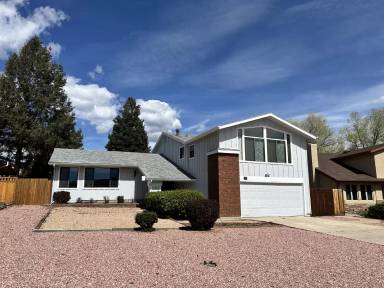 Main picture of 520 Red Cliff Rd